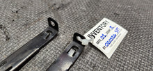 Load image into Gallery viewer, 1999-2004 Ford Mustang GT Headlight Mounting Clips OEM2
