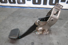 Load image into Gallery viewer, 2010-2015 Chevrolet Camaro SS Brake Pedal Assembly "Automatic" OEM
