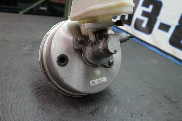 2016-2018 Chevrolet Camaro Brake Booster Master Cylinder Automatic OEM