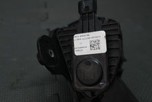 Load image into Gallery viewer, 2015-2017 Ford Mustang GT Pedal Assembly Automatic Brake &amp; Gas OEM
