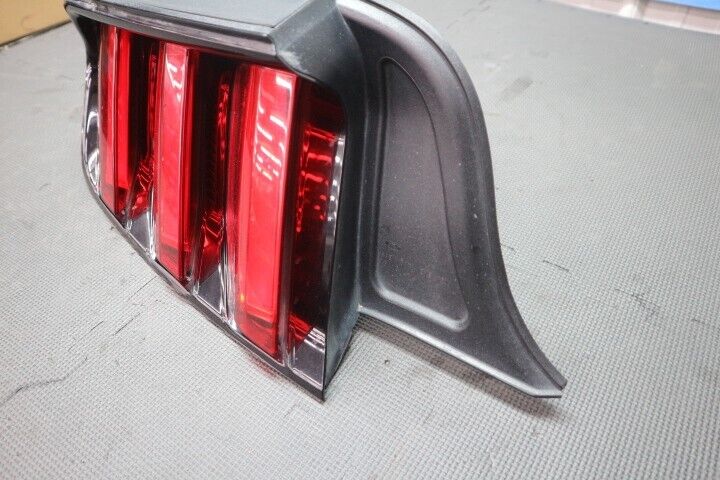 2015-2017 Ford Mustang GT EcoBoost LH Driver LED Tail Light OEM