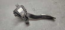Load image into Gallery viewer, 2015-2017 Ford Mustang GT Gas Pedal Assembly OEM5
