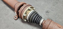 Load image into Gallery viewer, 2005-2009 Ford Mustang GT 4.6L Driveshaft "Automatic" OEM
