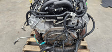 Load image into Gallery viewer, 2005-2009 Ford Mustang GT Engine 4.6L 90k Miles - OEM
