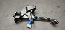 Load image into Gallery viewer, 2015-2017 Ford Mustang GT Automatic Brake Pedal Assembly OEM8
