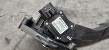 Load image into Gallery viewer, 2005-2009 Ford Mustang GT Gas Pedal Assembly - OEM4
