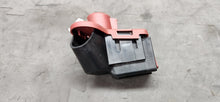 Load image into Gallery viewer, 2010 2015 Camaro LS LT SS ZL1 Positive Battery Terminal 92224989 OEM5
