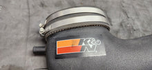 Load image into Gallery viewer, 2005-2006 Ford Mustang GT K&amp;N Cold Air Intake OEM5
