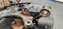 Load image into Gallery viewer, 2015-2020 Ford Mustang GT RH Passenger Front Spindle Knuckle Hub OEM
