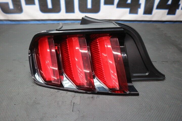 2015-2017 Ford Mustang GT EcoBoost LH Driver LED Tail Light OEM