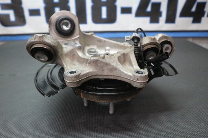 2016-2023 Chevrolet Camaro SS LH Driver Rear Spindle Knuckle OEM