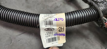 Load image into Gallery viewer, 2012 Ford Mustang GT Convertible Dash Wiring Harness A/T  CR3T-14401-G281T  OEM10
