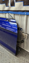 Load image into Gallery viewer, 2015-2023 Ford Mustang GT V6 RH Passenger Door Complete w/Glass "J4" OEM1
