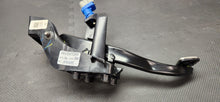 Load image into Gallery viewer, 2015-2017 Ford Mustang GT Pedal Assembly Automatic Gas Brake Pedal OEM
