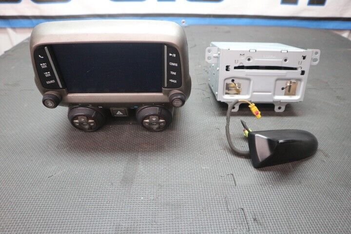 2013 Chevrolet Camaro SS MyLink Radio, Receiver & Antenna Complete OEM