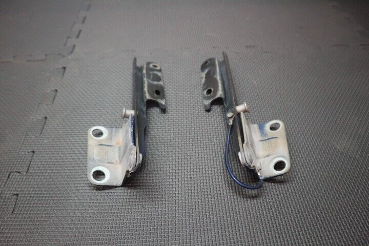 2005-2014 Ford Mustang LH & RH Hood Hinge SET OEM