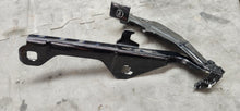 Load image into Gallery viewer, 2015-2017 Ford Mustang LH &amp; RH Hood Hinge SET OEM4
