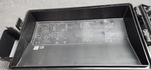 Load image into Gallery viewer, 2012-2015 Chevrolet Camaro 6.2L Engine Fuse Box 22760635 OEM4
