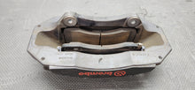 Load image into Gallery viewer, 2015-2023 Ford Mustang GT Brembo LH &amp; RH Front Brake Caliper SET OEM4
