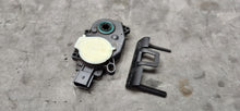 Load image into Gallery viewer, 2018-2023 Ford Mustang GT Air Shuttle Actuator JR3B8476AD - OEM9
