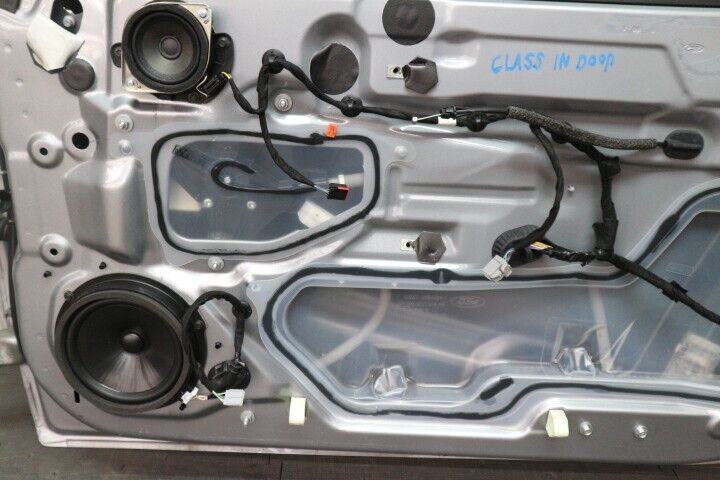 2015 2023 Ford Mustang GT V6 RH Passenger Door Complete w/Glass "J5" -- OEM