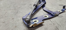 Load image into Gallery viewer, 2010-2014 Ford Mustang LH &amp; RH Trunk Hinge SET OEM9
