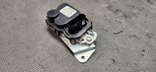 Load image into Gallery viewer, 2005-2009 Ford Mustang GT  Fuel Pump Module OEM
