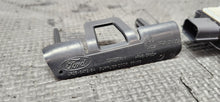Load image into Gallery viewer, 2018-2023 Ford Mustang GT  Radiator Active Air Flap Actuator OEM
