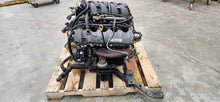 Load image into Gallery viewer, 2005-2009 Ford Mustang GT Engine 4.6L 90k Miles OEM
