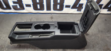 Load image into Gallery viewer, 2005-2009 Ford Mustang GT Center Floor Console Assembly Manual - OEM9

