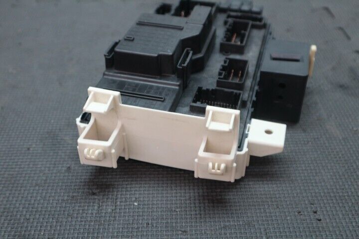 2013 Ford Mustang GT BCM Body Control Module "Manual" OEM