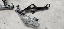 Load image into Gallery viewer, 2015-2017 Ford Mustang LH &amp; RH Hood Hinge SET OEM1
