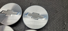 Load image into Gallery viewer, 2010 2015  Chevrolet Camaro Center Cap Set OEM4
