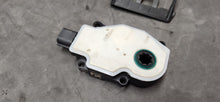 Load image into Gallery viewer, 2018-2023 Ford Mustang GT Air Shuttle Actuator OEM7
