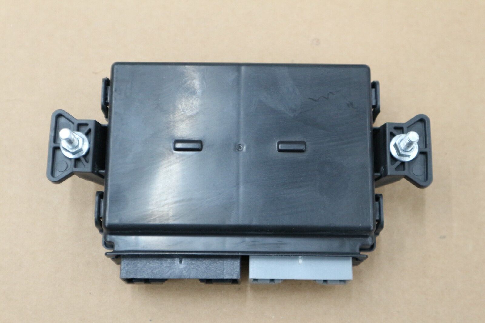 2019 FORD MUSTANG LAMP LIGHTING CONTROL MODULE KR3T14D644BA OEM