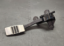 Load image into Gallery viewer, 2015-2017 Ford Mustang GT Gas Pedal Assembly CR339F836AB - OEM0

