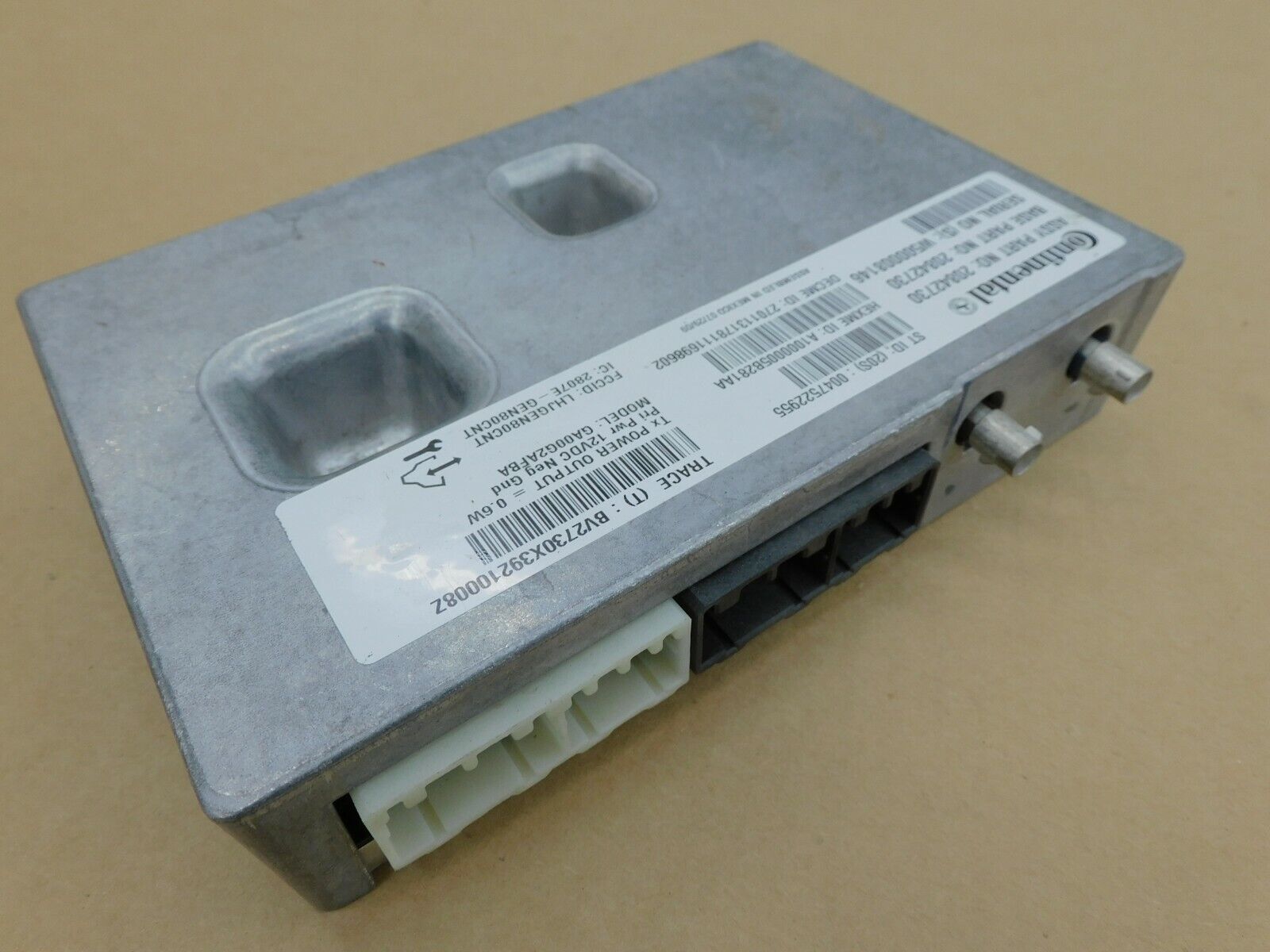 2010 CHEVY CAMARO ONSTAR COMMUNICATION CONTROL MODULE 20842730