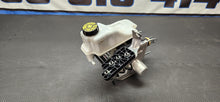 Load image into Gallery viewer, 2024 Ford Mustang GT 5.0 Brake Booster Master Cylinder Manual OEM0
