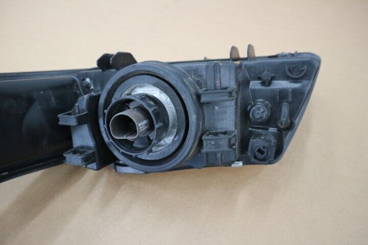 2003 FORD MUSTANG RIGHT PASSENGER HEADLAMP ASSEMBLY OEM