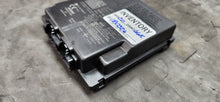 Load image into Gallery viewer, 2019-2023 Chevrolet Camaro Keyless Entry Control Module # 13518838 OEM1
