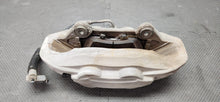 Load image into Gallery viewer, 2015-2023 Ford Mustang GT LH &amp; RH Front Brake Caliper SET - OEM8

