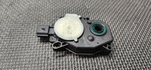 Load image into Gallery viewer, 2018-2023 Ford Mustang GT Air Shutter Actuator OEM3
