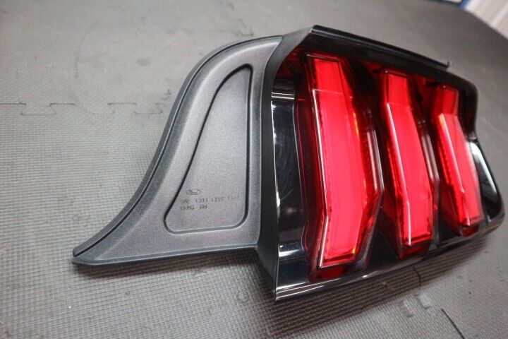 2018-2023 Ford Mustang GT V6 EcoBoost RH Passenger LED Tail Light OEM