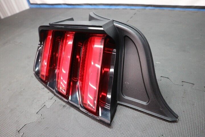 2015-2017 Ford Mustang GT EcoBoost LH Driver LED Tail Light OEM