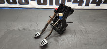 Load image into Gallery viewer, 2005-2009 Ford Mustang GT Manul Clutch, Brake Pedal Assembly OEM
