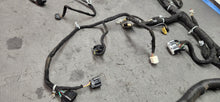 Load image into Gallery viewer, 2015 Chevrolet Camaro V6 Dash Wiring Harness "Automatic 23444627" OEM5
