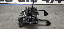 Load image into Gallery viewer, 2015-2017 Ford Mustang GT Manual Brake &amp; Clutch Pedal OEM9
