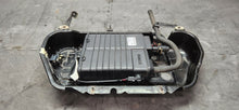 Load image into Gallery viewer, 2005 2009 Ford Mustang GT 4.6  EVAP Canister OEM11
