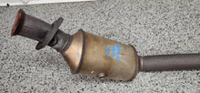 Load image into Gallery viewer, 2005-2009 Ford Mustang GT  4.6  LH &amp; RH Exhaust Manifold Pipe OEM2
