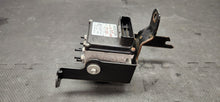 Load image into Gallery viewer, 2005-2009 Ford Mustang GT ABS Module Anti-Lock Brakes OEM
